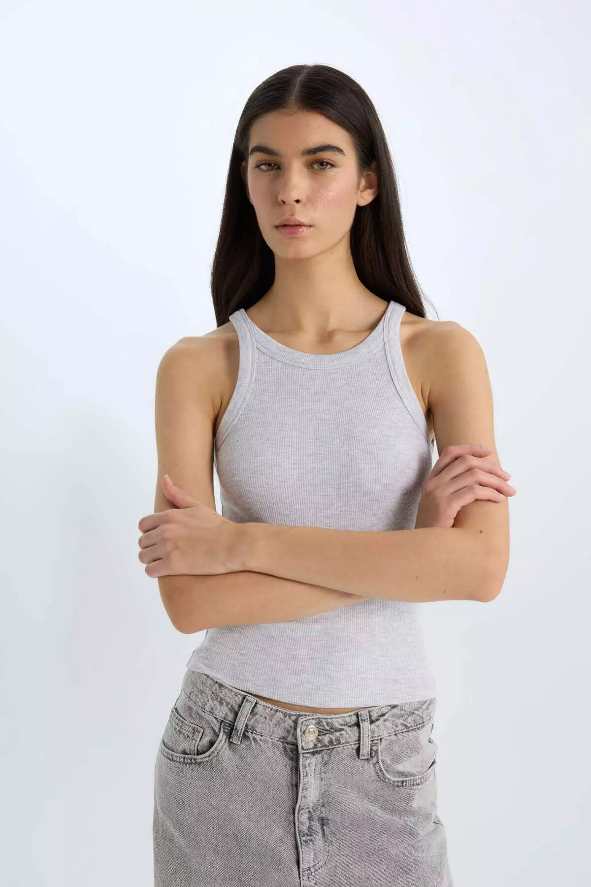 Slim Fit Slim-Fit Halter Neck Basic Plain Ribbed Camisole Undershirt E2176Ax25Sp