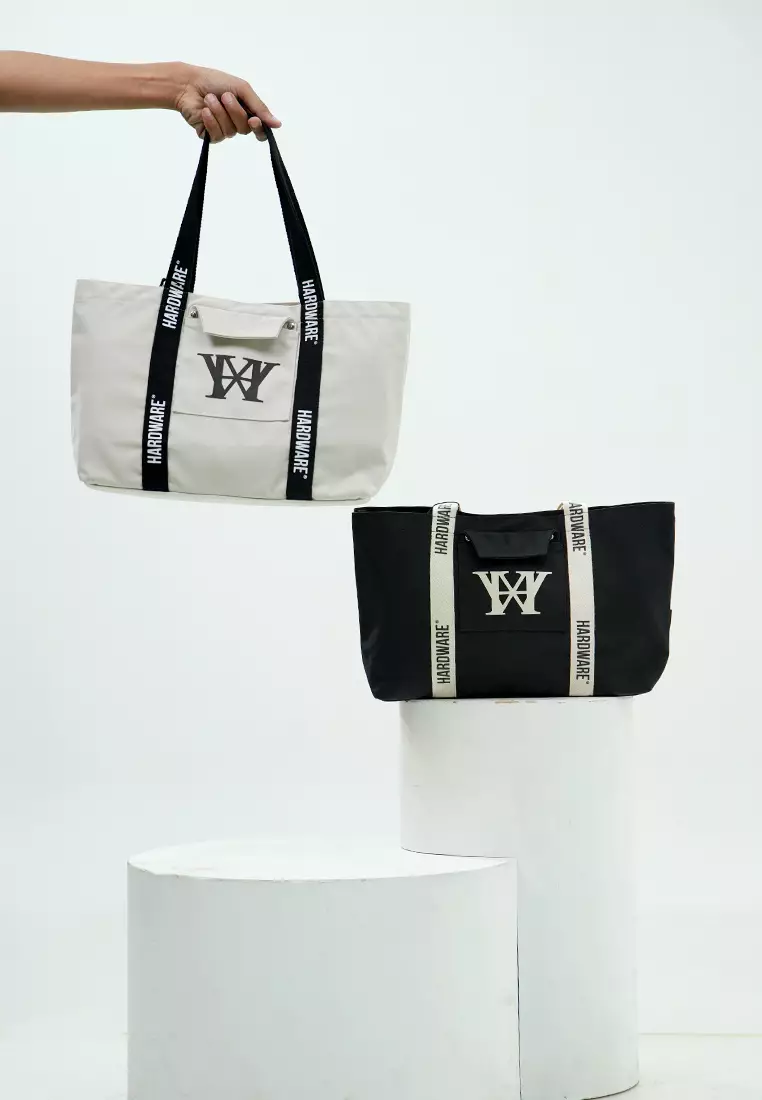 Tas Wanita Hardware Printed Handbag