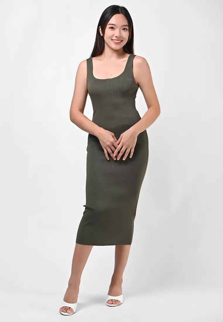 针织紧身连衣裙