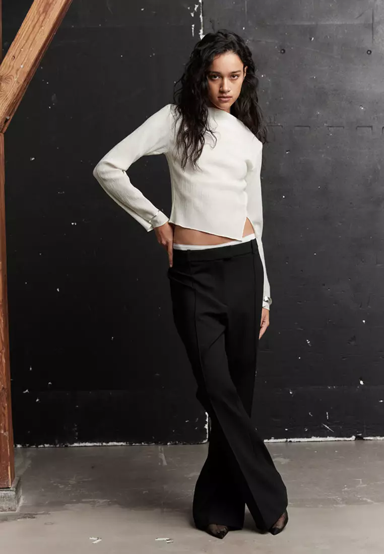 Cropped Asymmetric Frilled Top