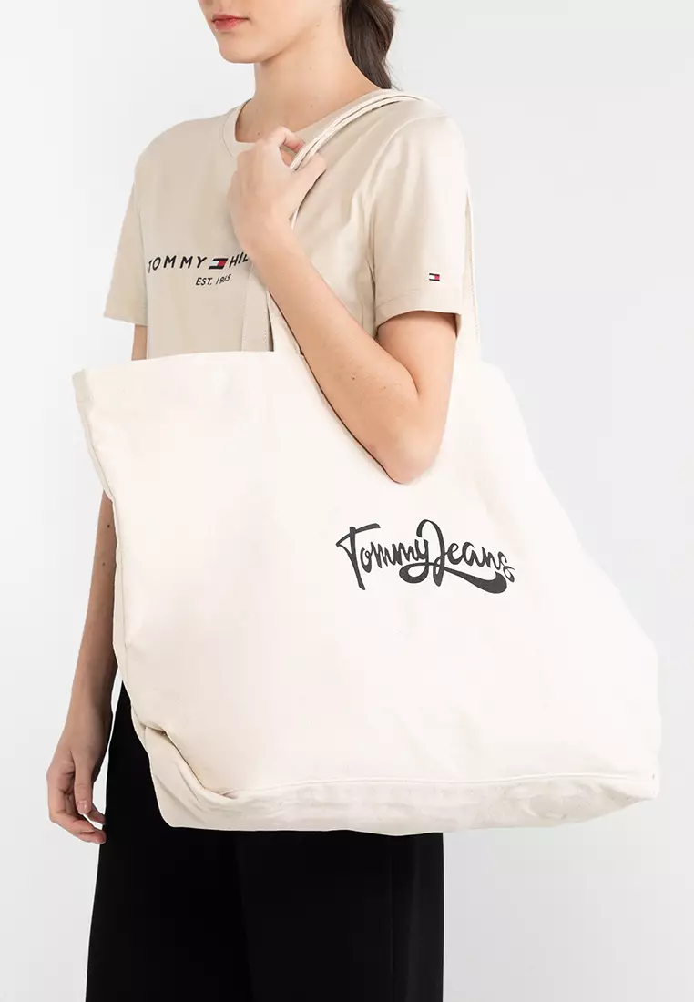 Cool tote hot sale tommy hilfiger