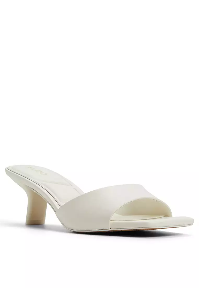 Enchanting Mule Kitten Heels