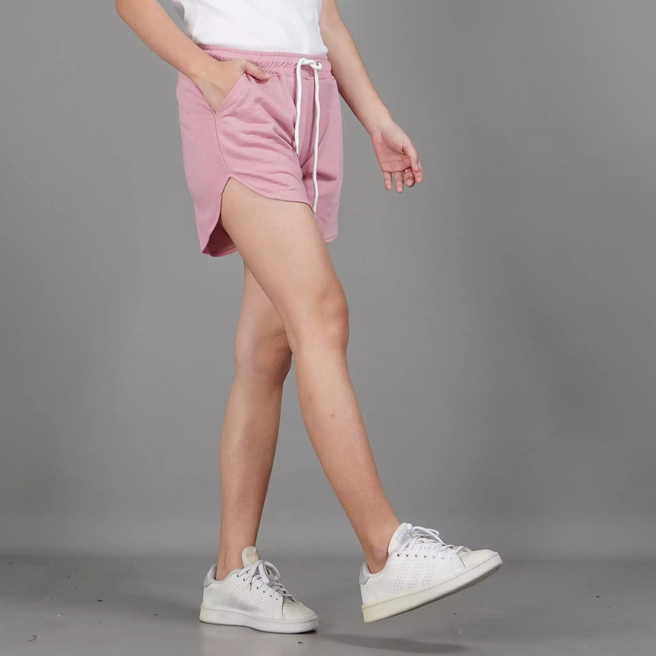  MINI Celana Pendek Wanita Hot Pants Sport Pants Wanita - PINK