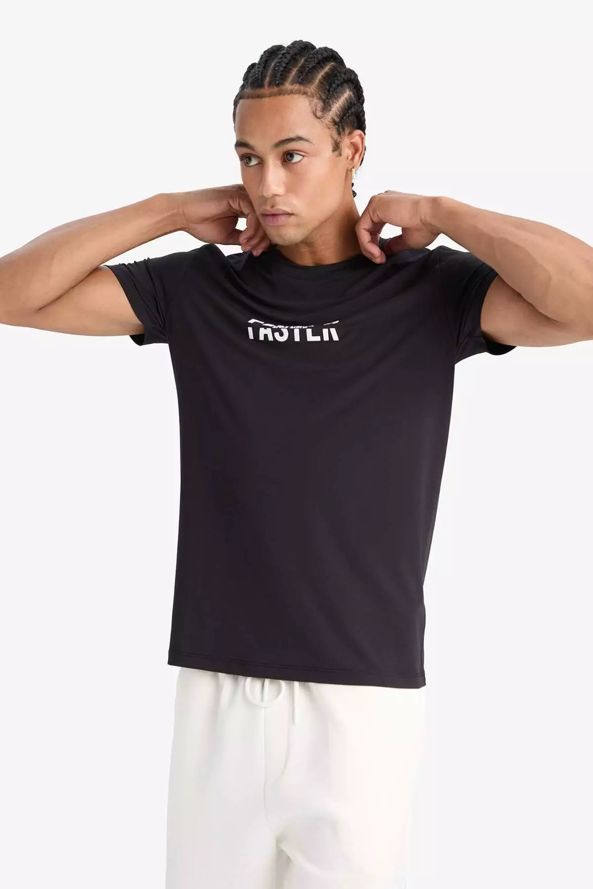 Defactofit 快乾修身緊身圓領印花運動員短袖T恤 F2762Ax25