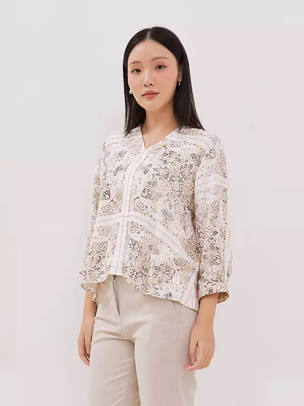 Minimal Laras Blouse Ivory