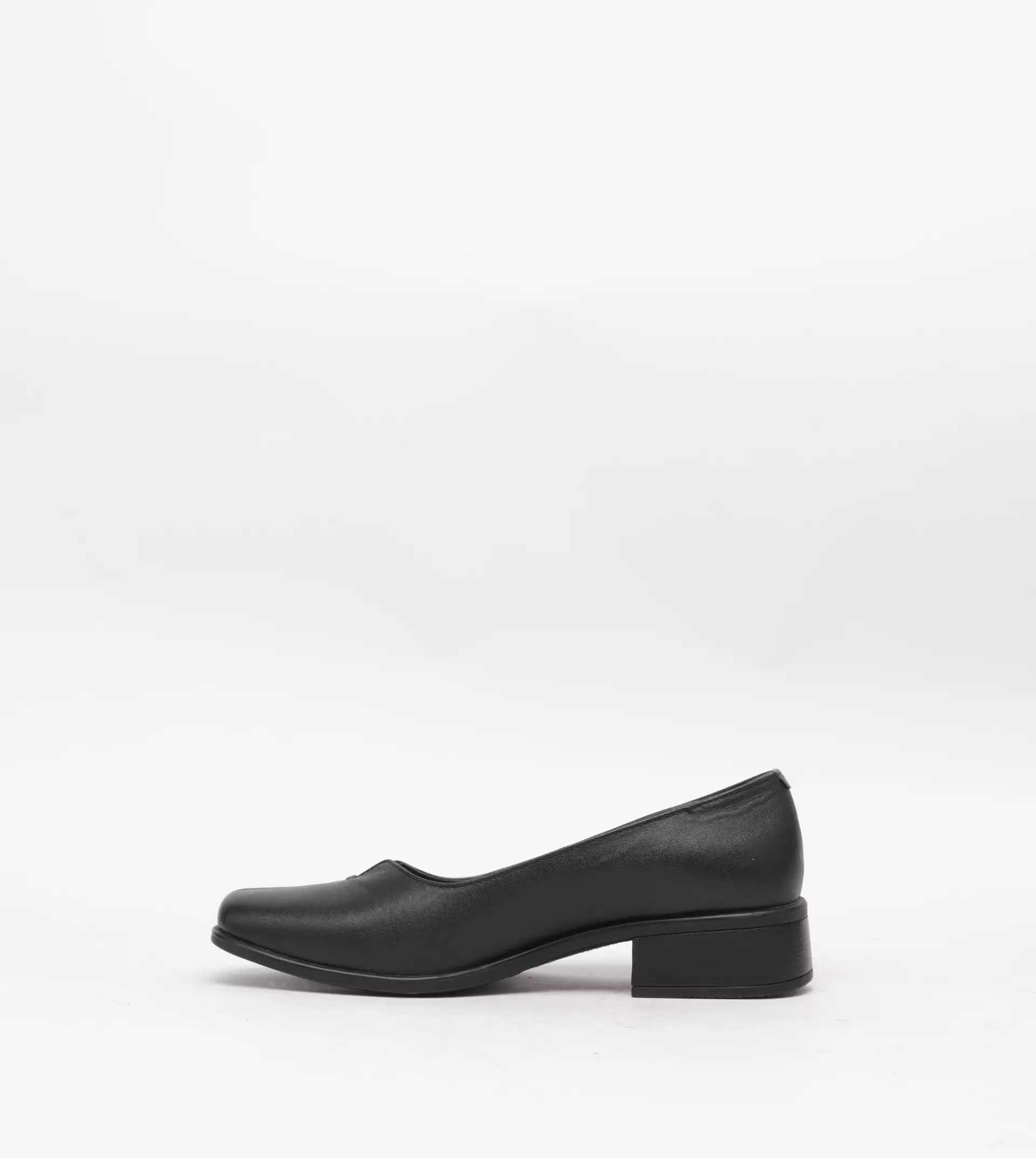 Buccheri Partia Flats Wanita Black