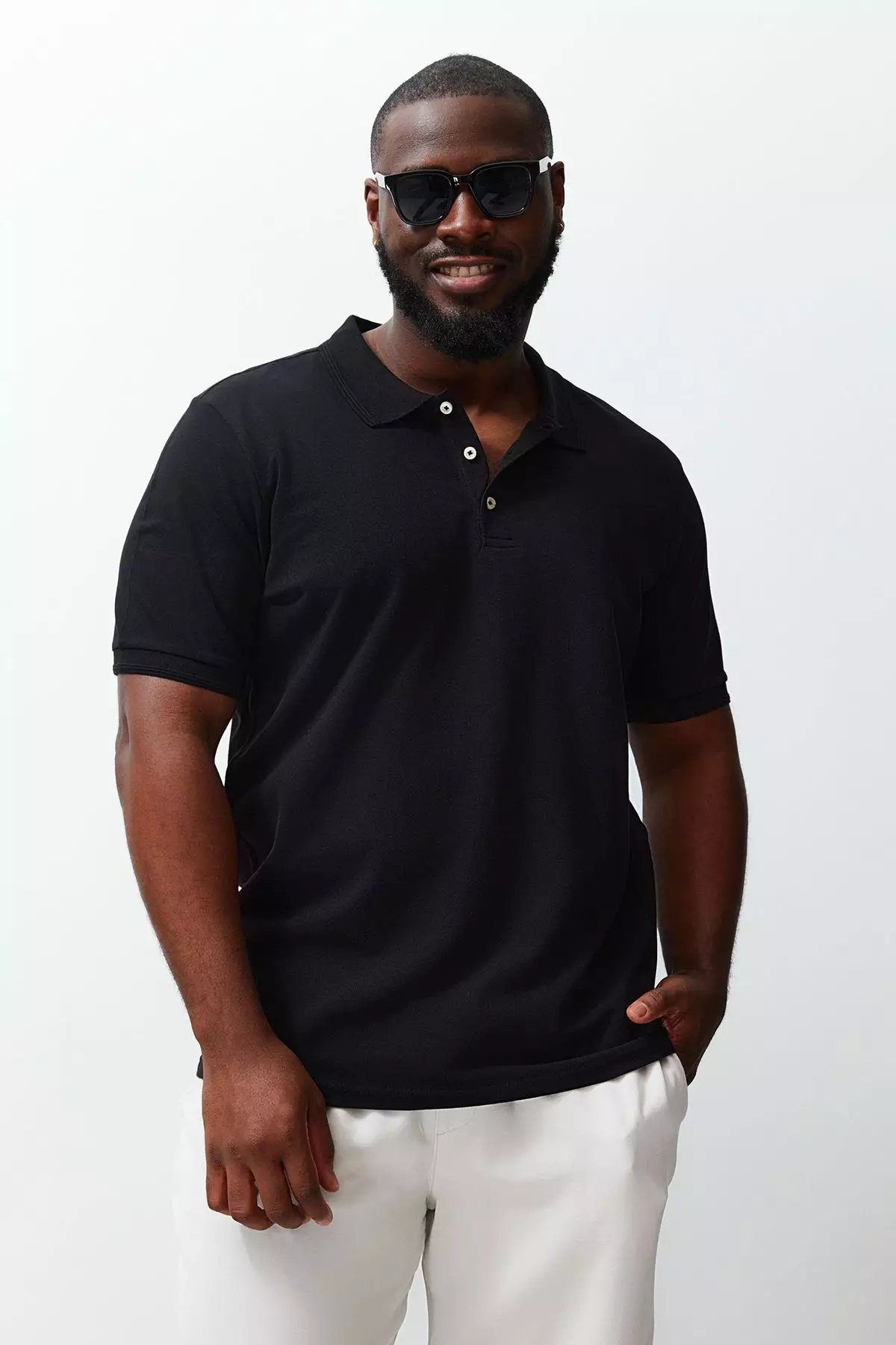 Plus Size Black Regular/Normal Cut Basic 100% Cotton Polo Collar T-shirt TMNSS24BF00000