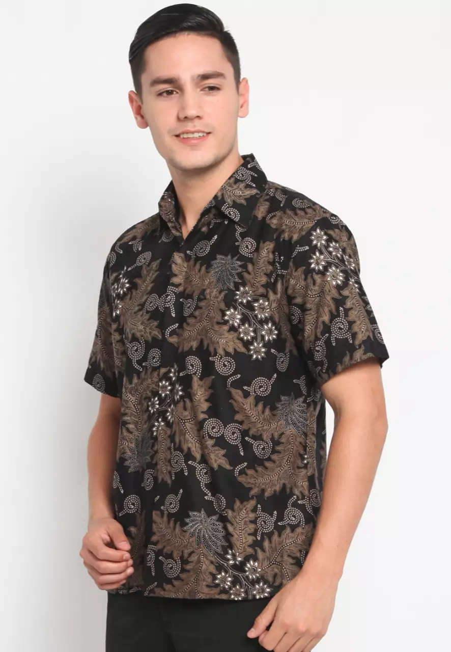 Kemeja Batik Pria Premium Slimfit Elegant Modern Lengan Pendek Aswatama