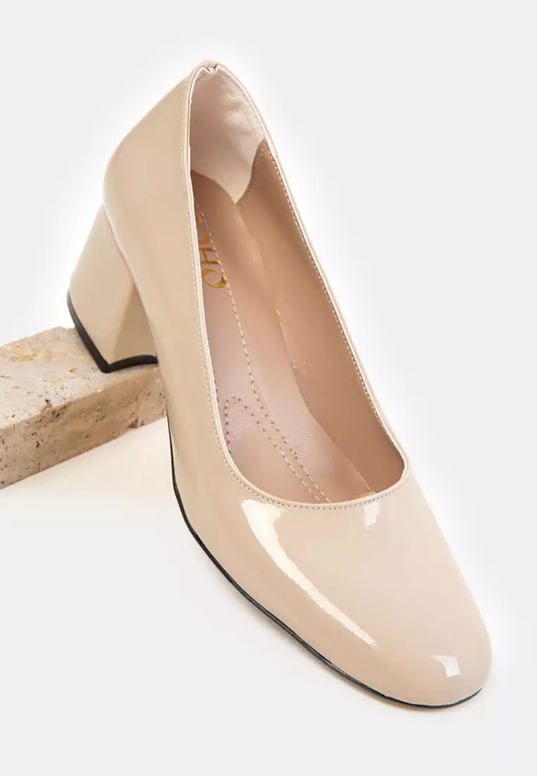 Classic Heeled Shoes