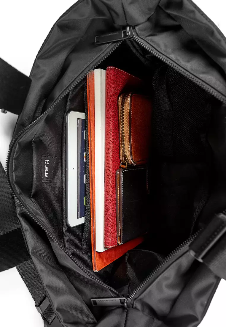 Samsonite red tote bag store