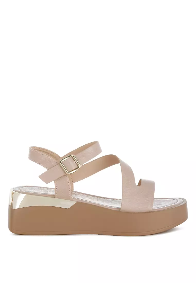 Chunky Flatform Sandals In Beige