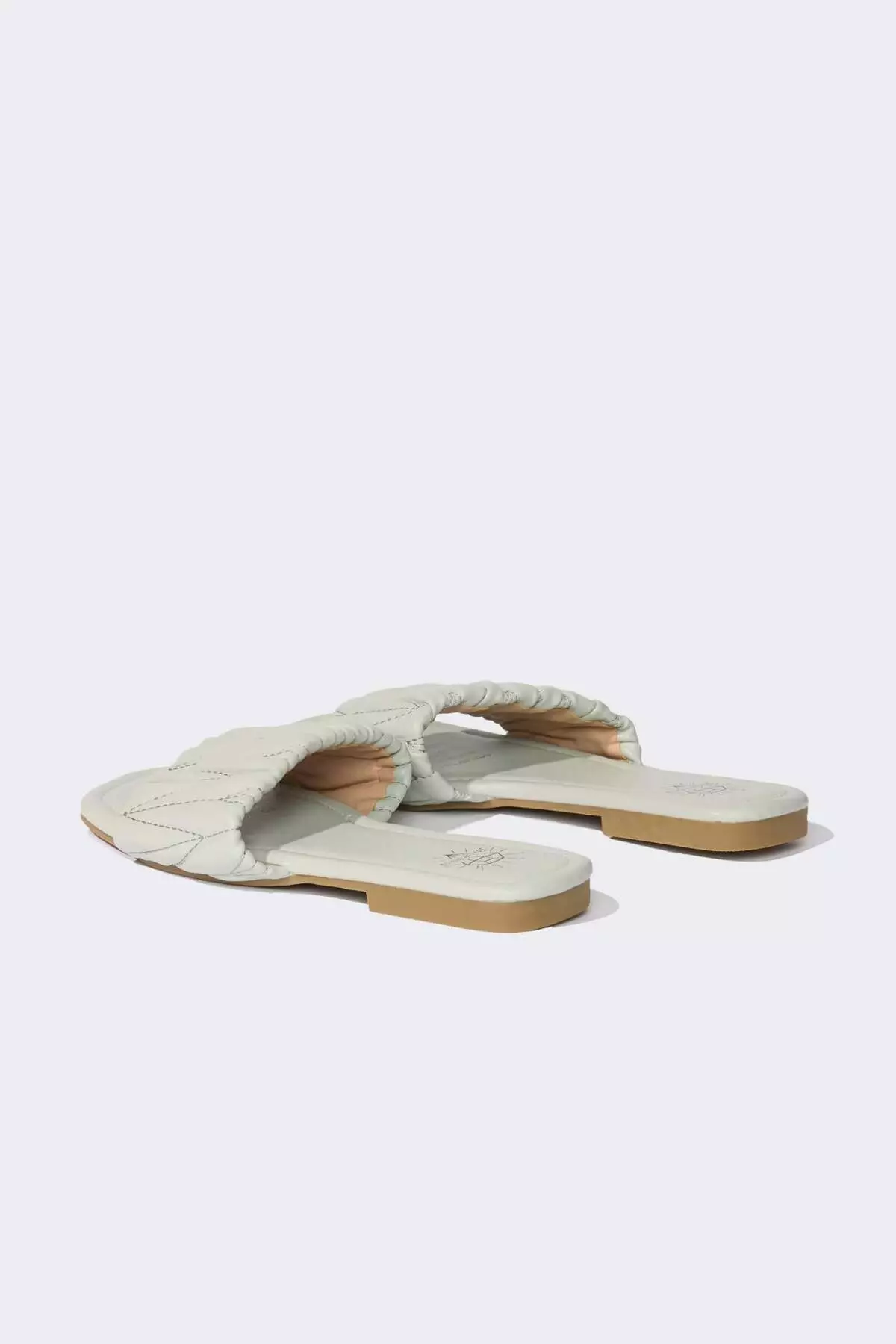 Women's Flat Sole Faux Leather Slippers D8977Ax25Sm