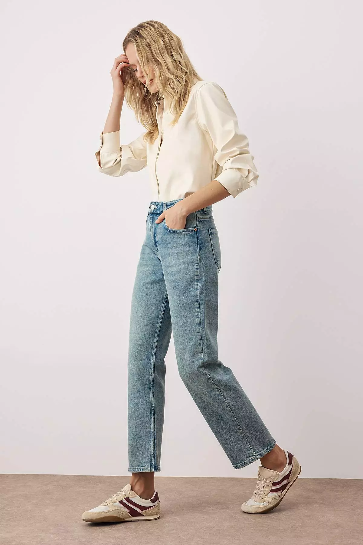 Blue More Sustainable High Waist Straight Jeans