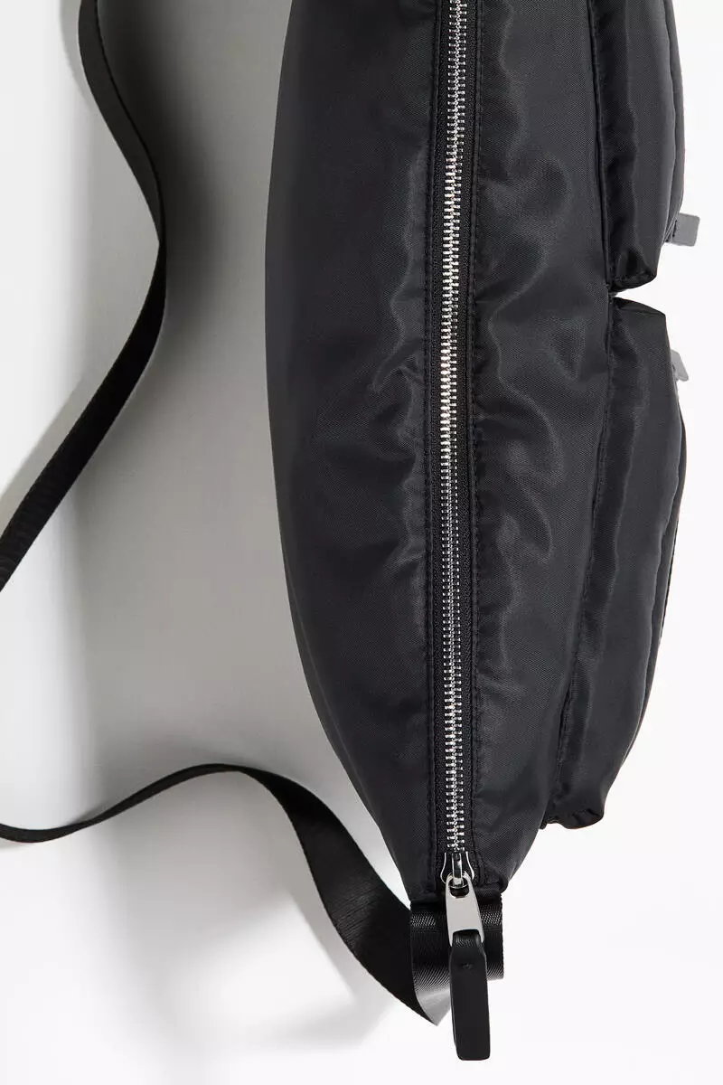 Padded crossbody bag