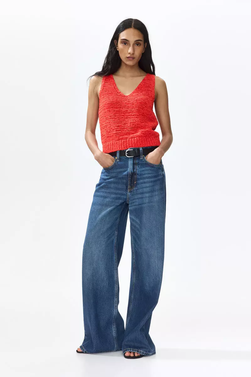 Loose-knit top