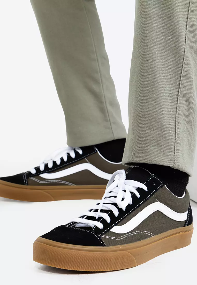 White old skool vans with gum sole store
