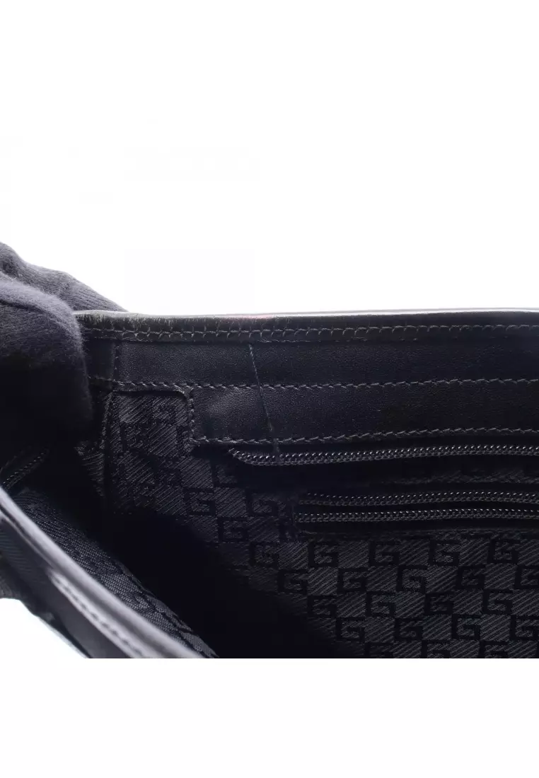 Pre-Loved Gucci Shoulder bag tote bag canvas leather black