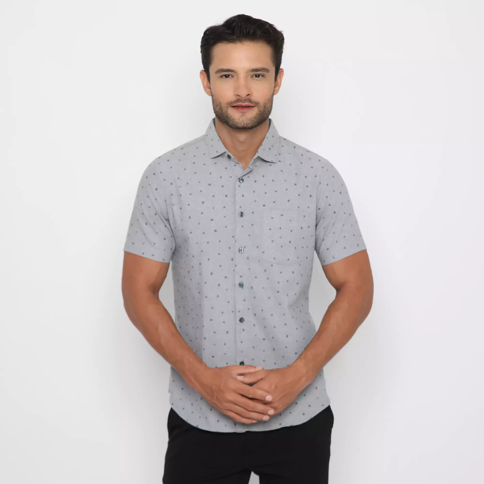 Platini Kemeja Pria Motif Lengan Pendek Katun Abu 73329