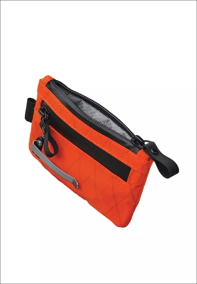Zip pouch online top