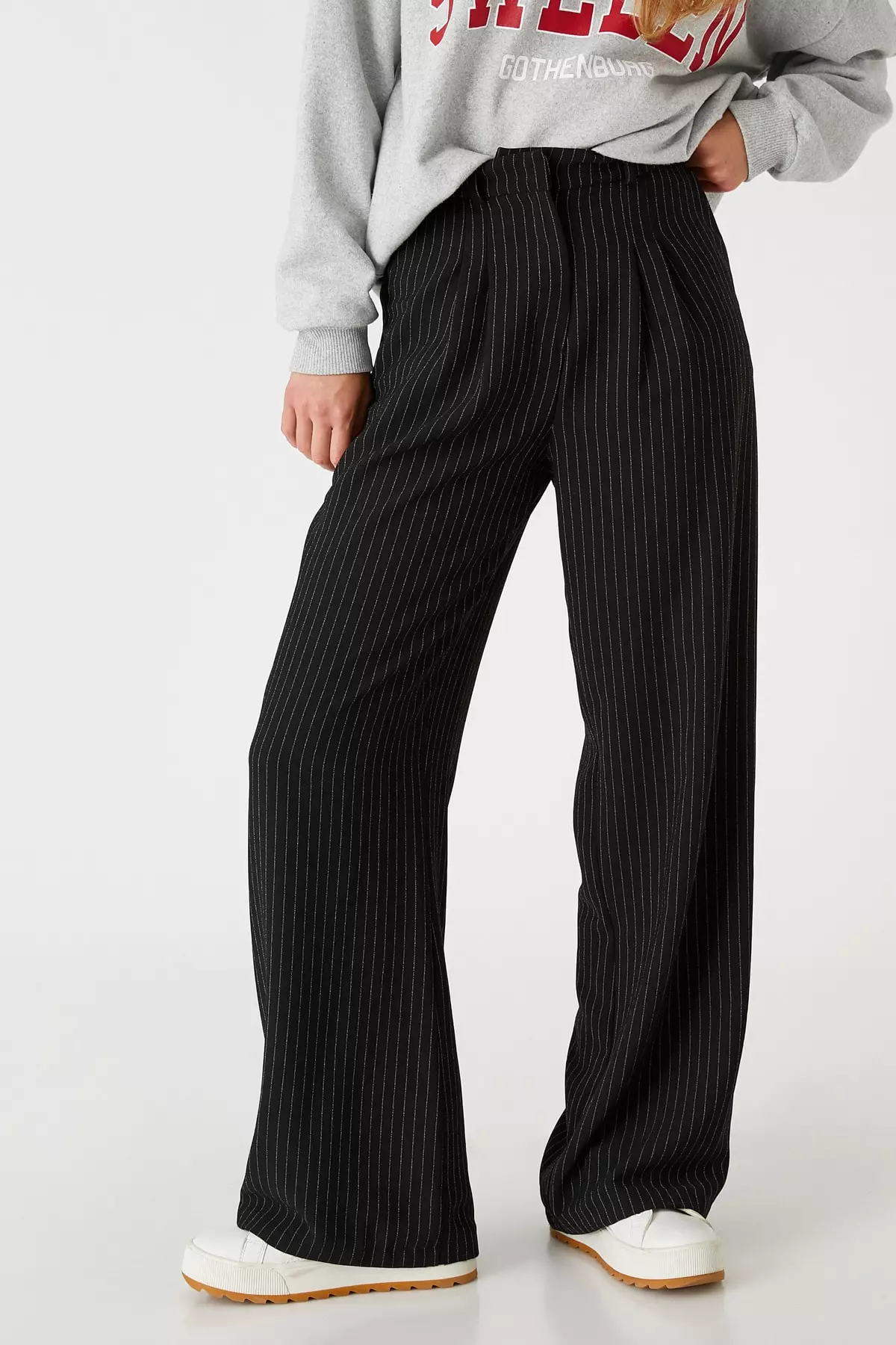 Striped sales jeans online