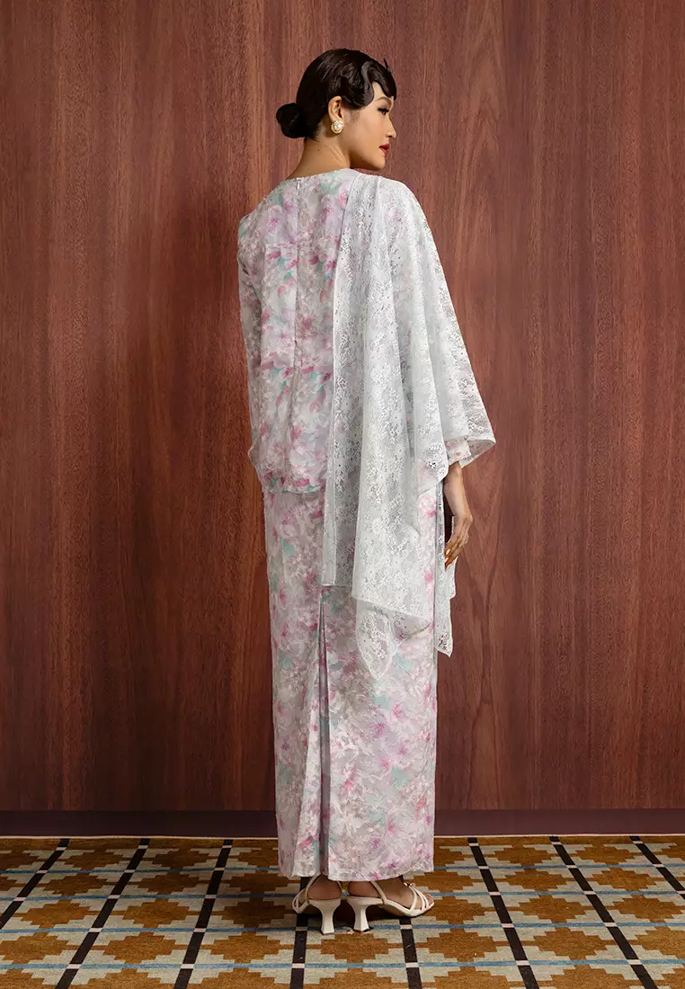 ARINA KEBAYA SET WITH SHAWL