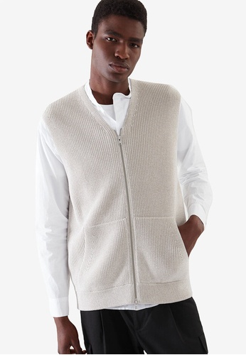 Cos white and beige Knitted Zip-Up Gilet 2EFB2AA9C84B6AGS_1