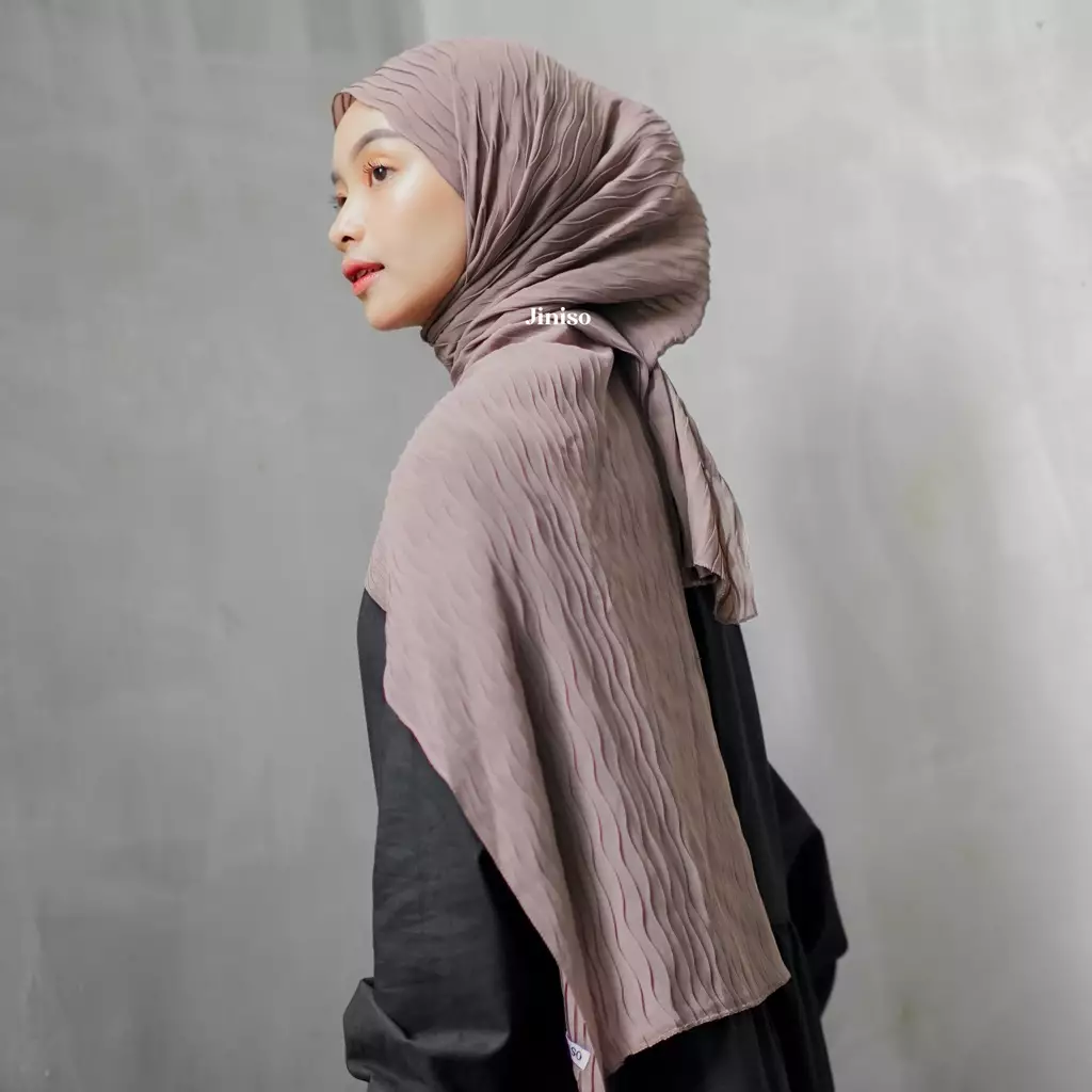 AURA Active Hijab Pashmina Full Plisket Wave