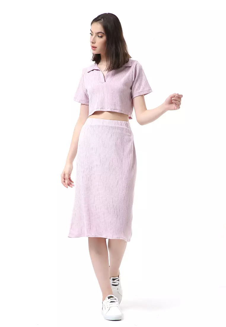 Nayra One Set Setelan Atasan Crop Lengan Pendek Rok Wanita Plain Motive Material Knit ORIGINAL - Lilac