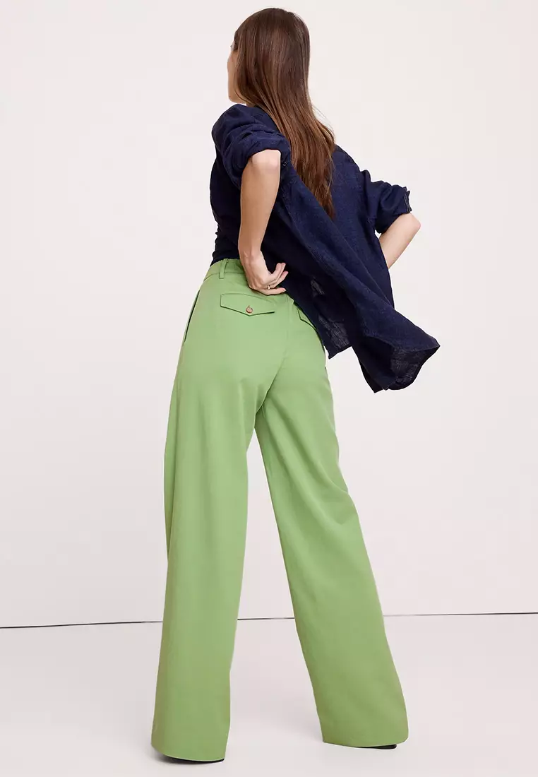 The Everyday Wide-Leg Pant