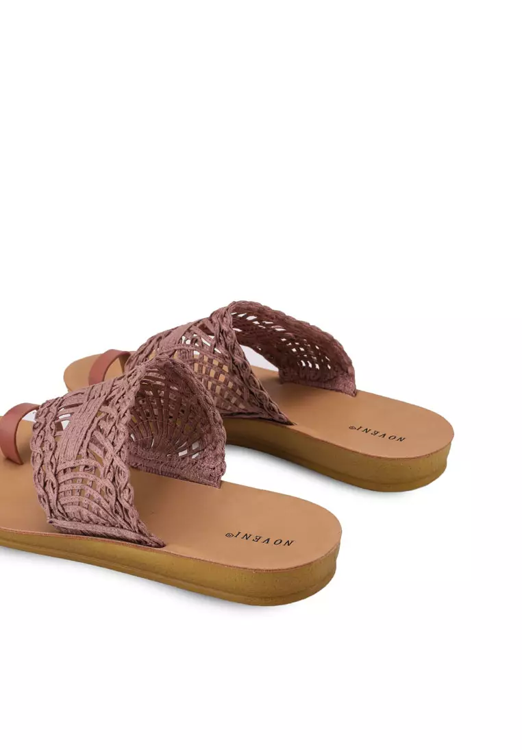 Weave Toe Ring Sandals