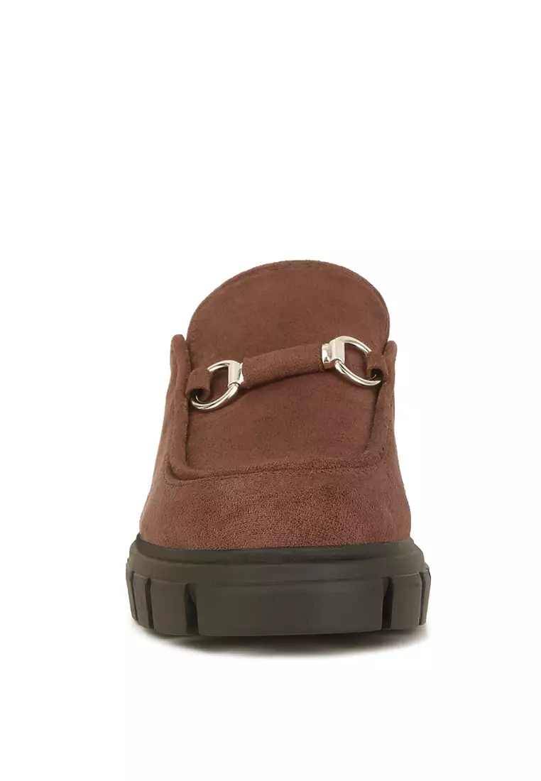 Sepatu Loafer Slip On Beludru Coklat