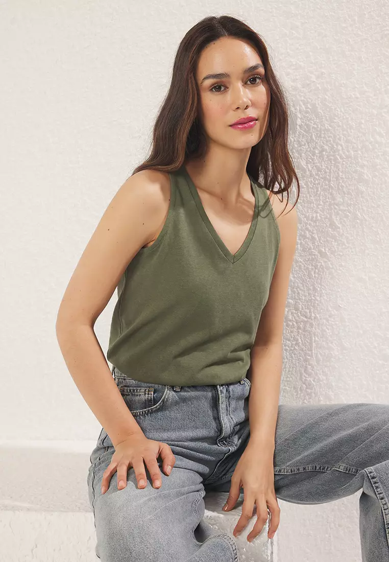 Khaki Linen Look Regular Pattern Knitted Undershirt TWOSS25AL00037