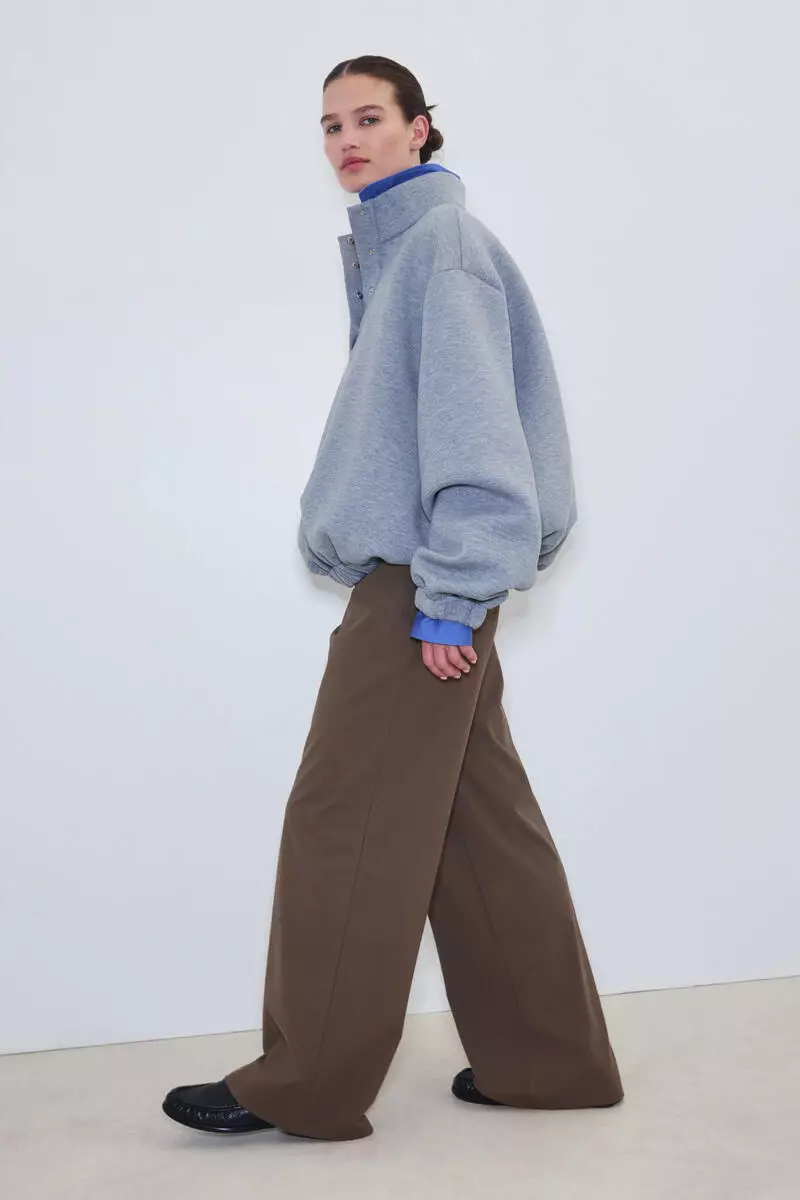 Four-way Stretch Wide Trousers