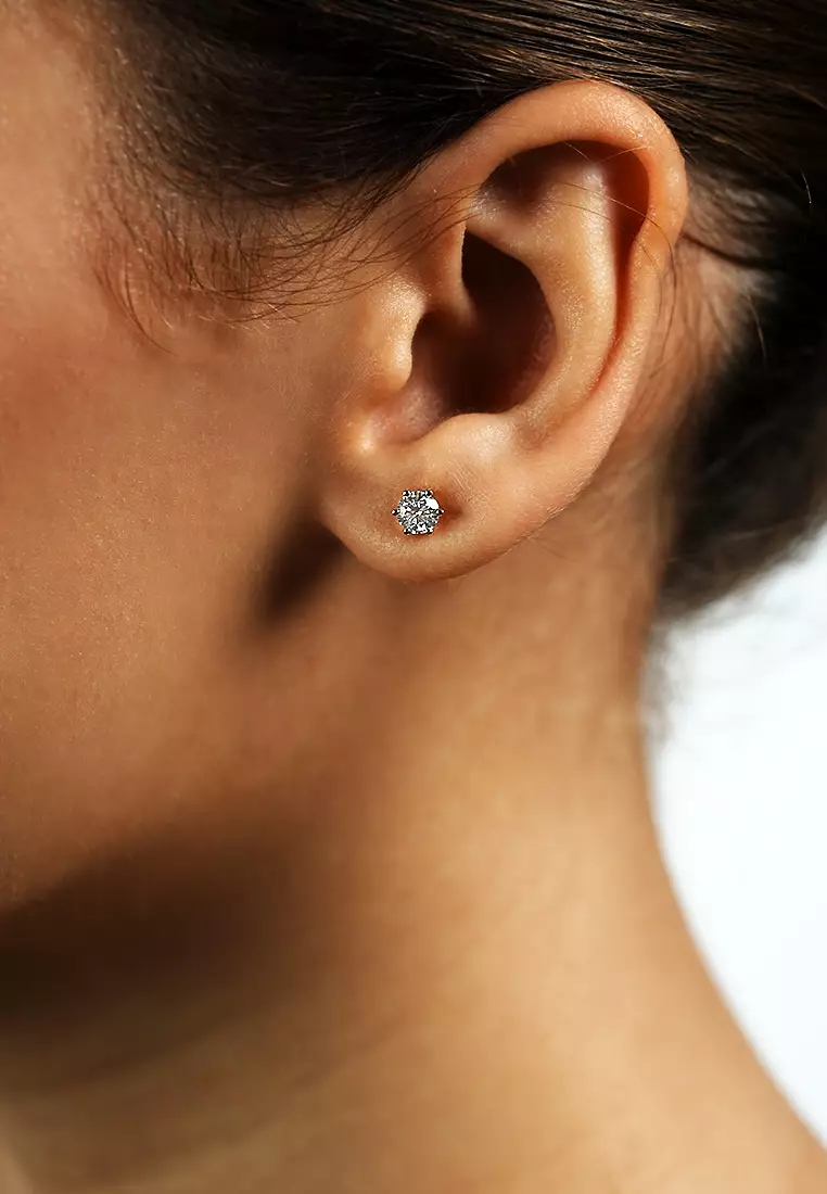 0.70ct TDW Round Lab Grown Diamond Prong Studs Earrings in 18K Yellow Gold D/E-VVS/VS