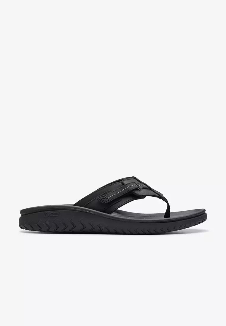 Discount on Clarks  shoes - SKU: Wesley Sun Flip Flop Black