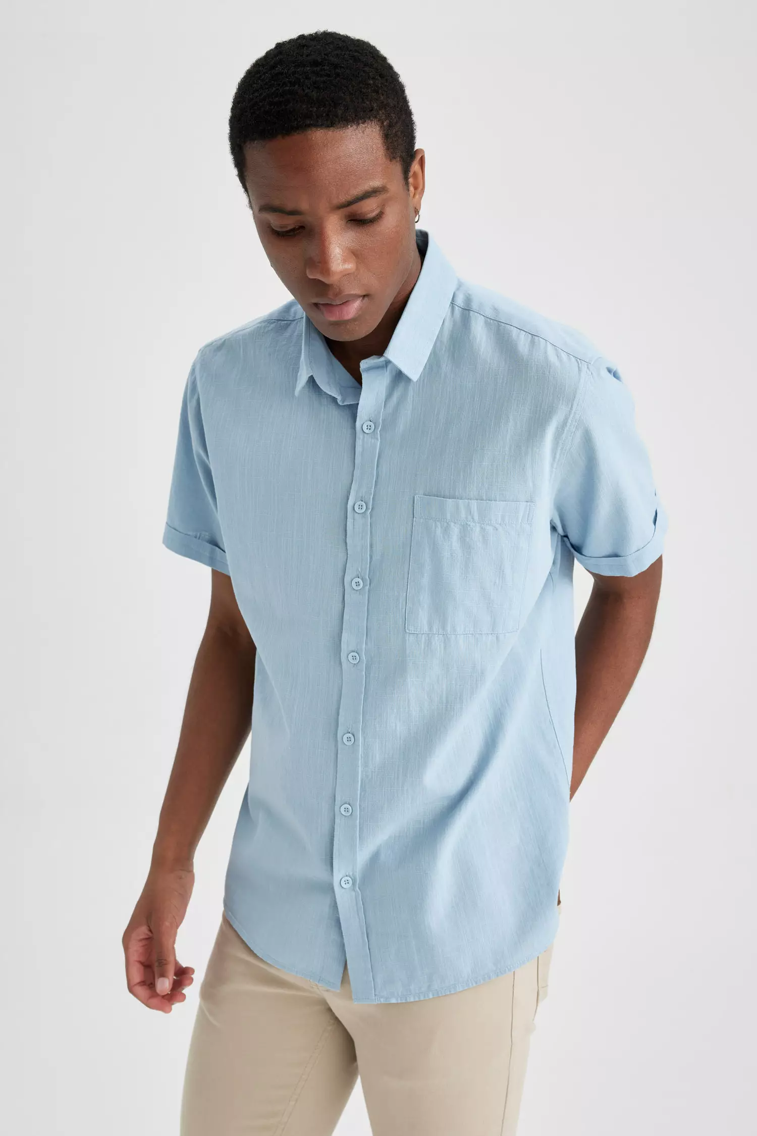 網上選購DeFacto Slim Fit Short Sleeve Cotton Shirt 2024 系列