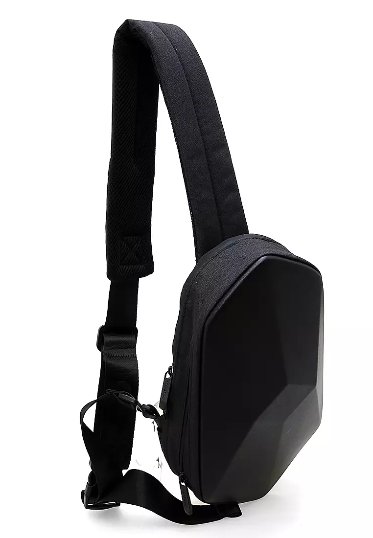 Corner Tas Selempang Sling Bag + USB Charger Unisex Anti Theft Large Compartment Material PE PVC ORIGINAL - Black