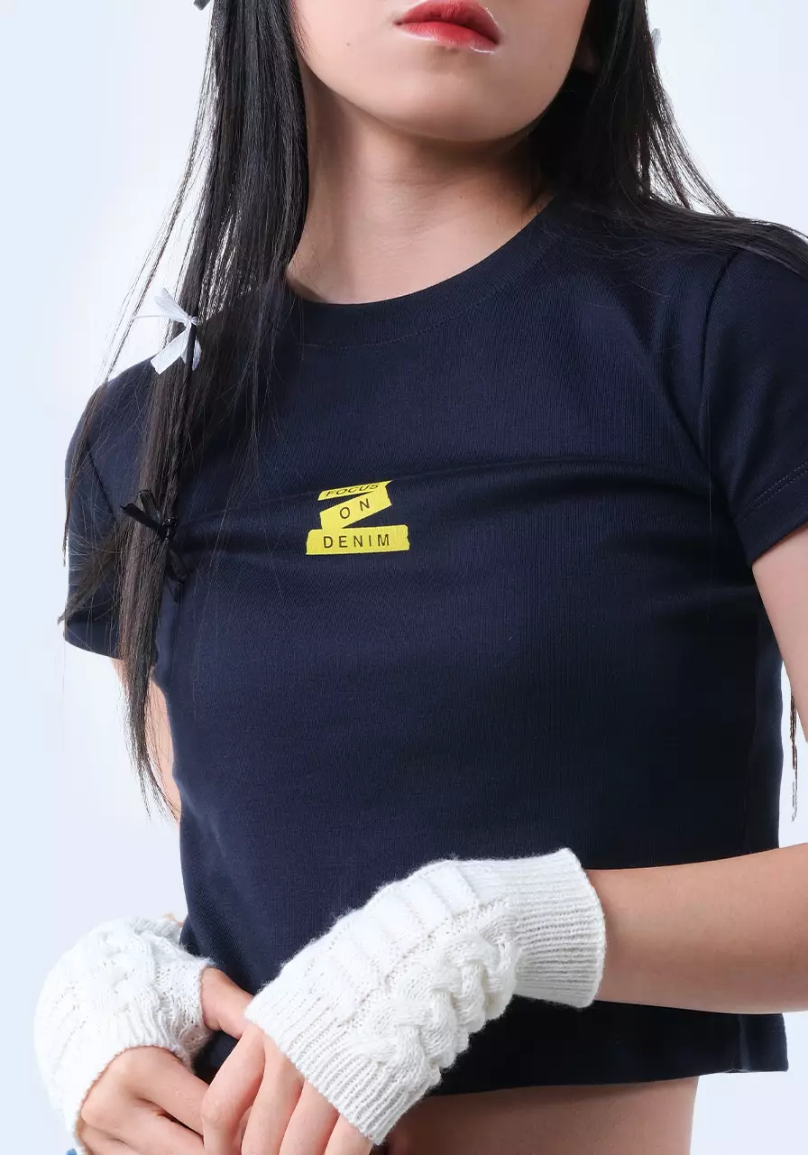 Kaos Wanita Baby Tee Harper Navy