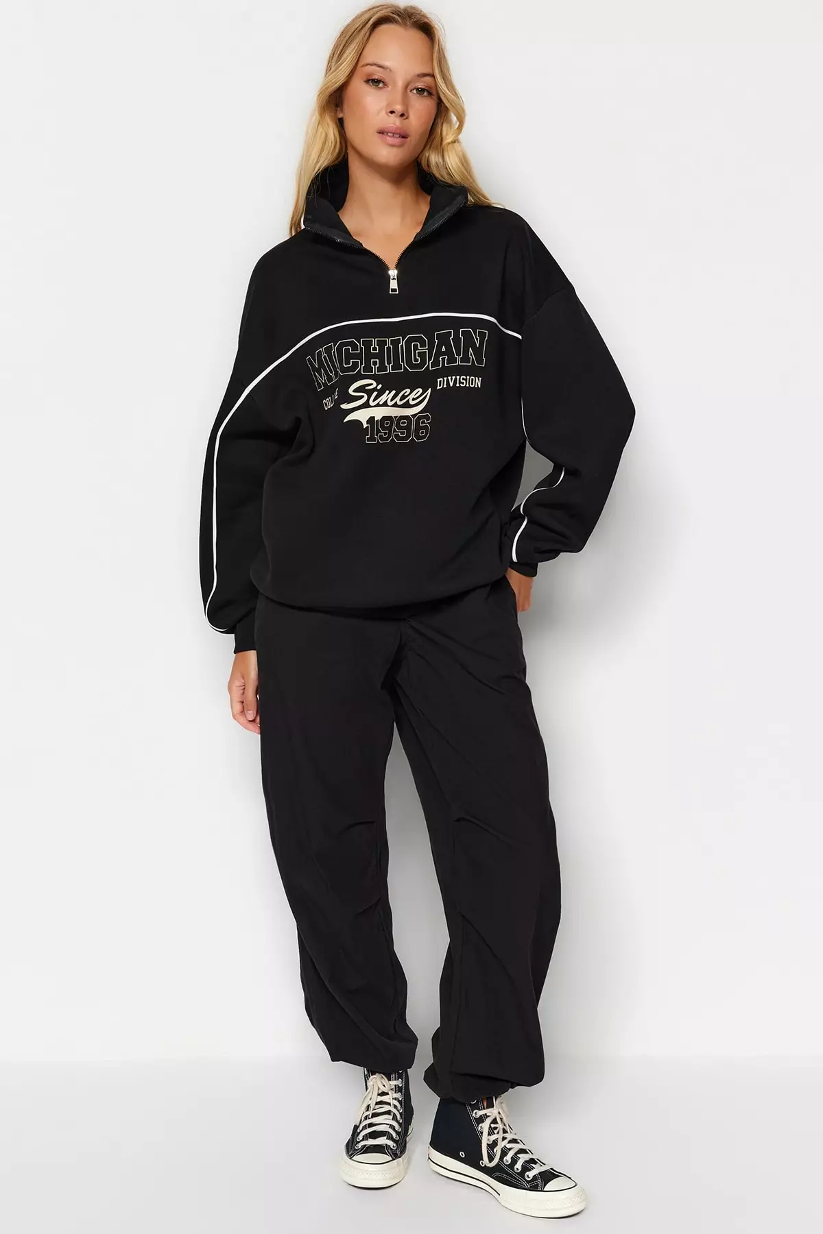 Zipper Printed Sweatshirt
