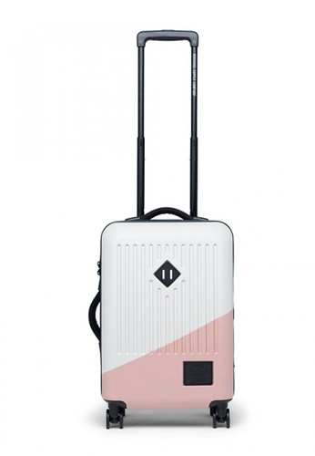 aaa luggage discounts