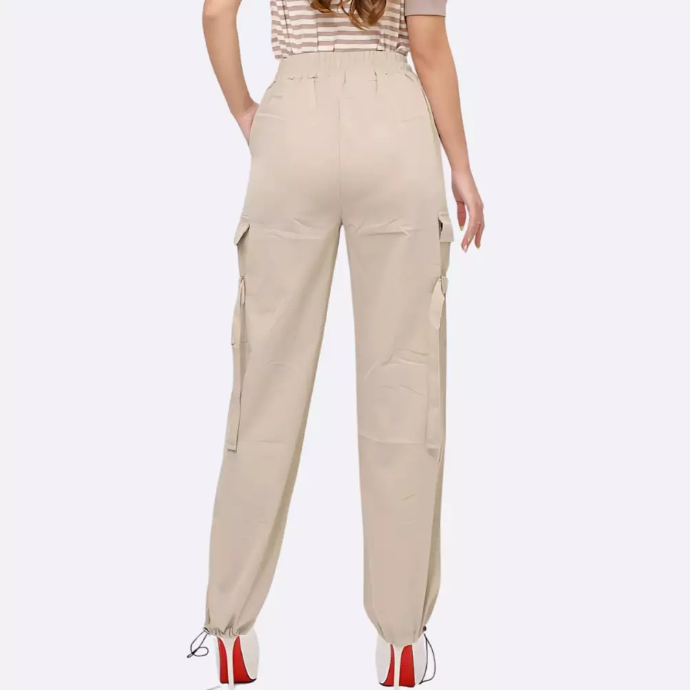 Tessa Elastic Waist Cargo in Cream