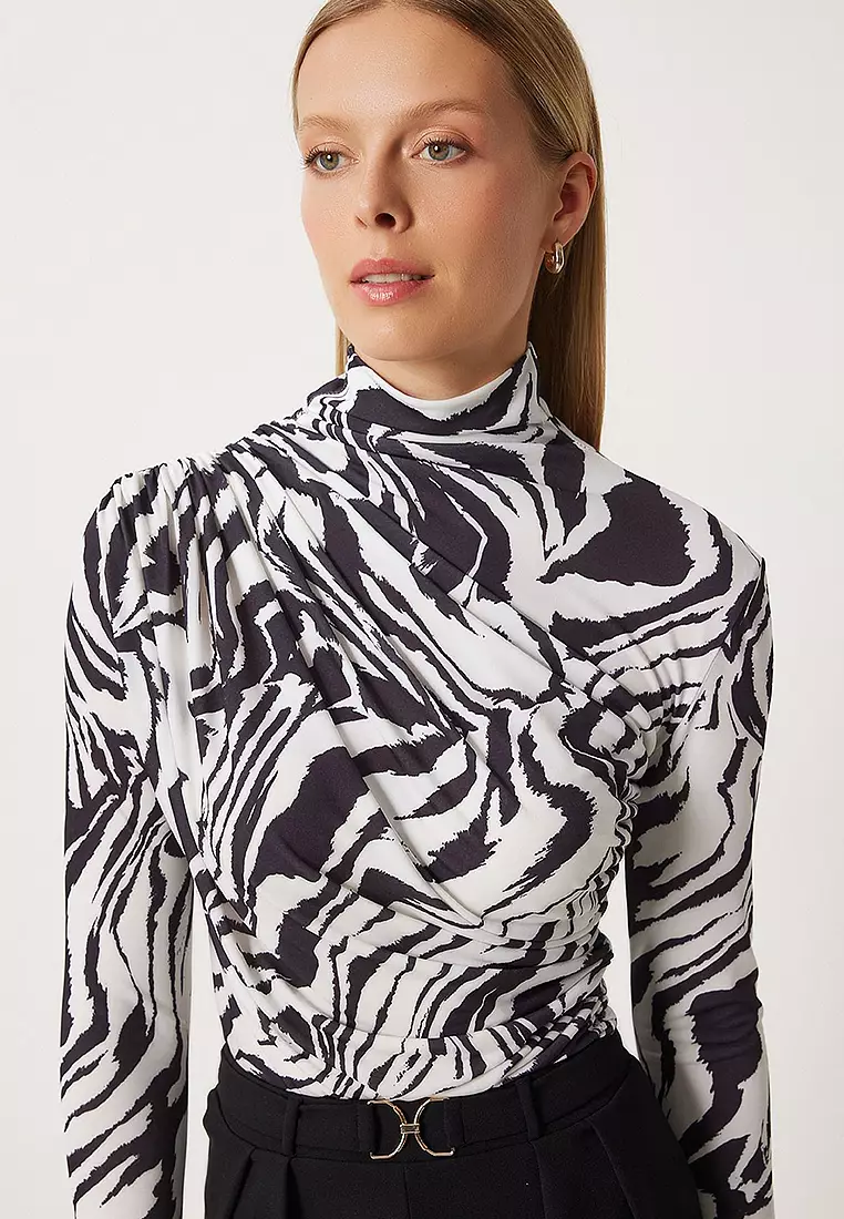 Gather Detailed High Collar Sandy Blouse