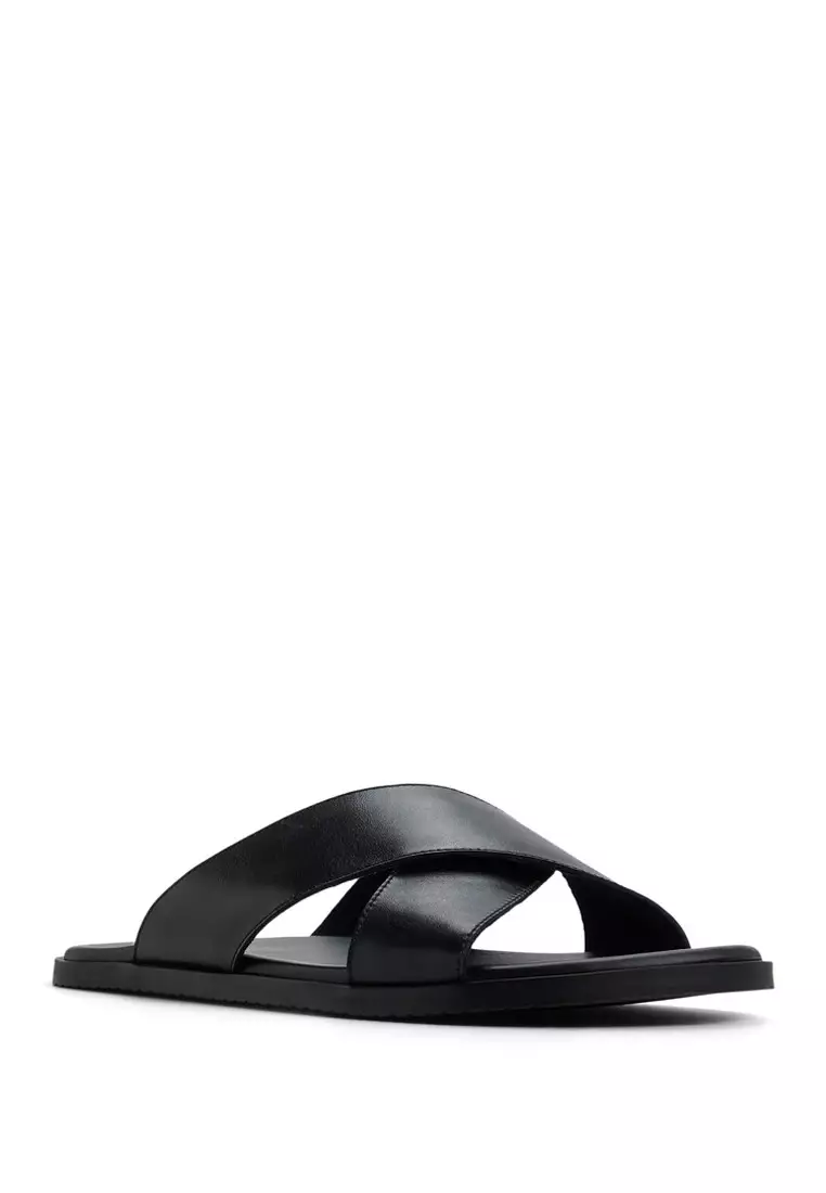 Erik Sandals