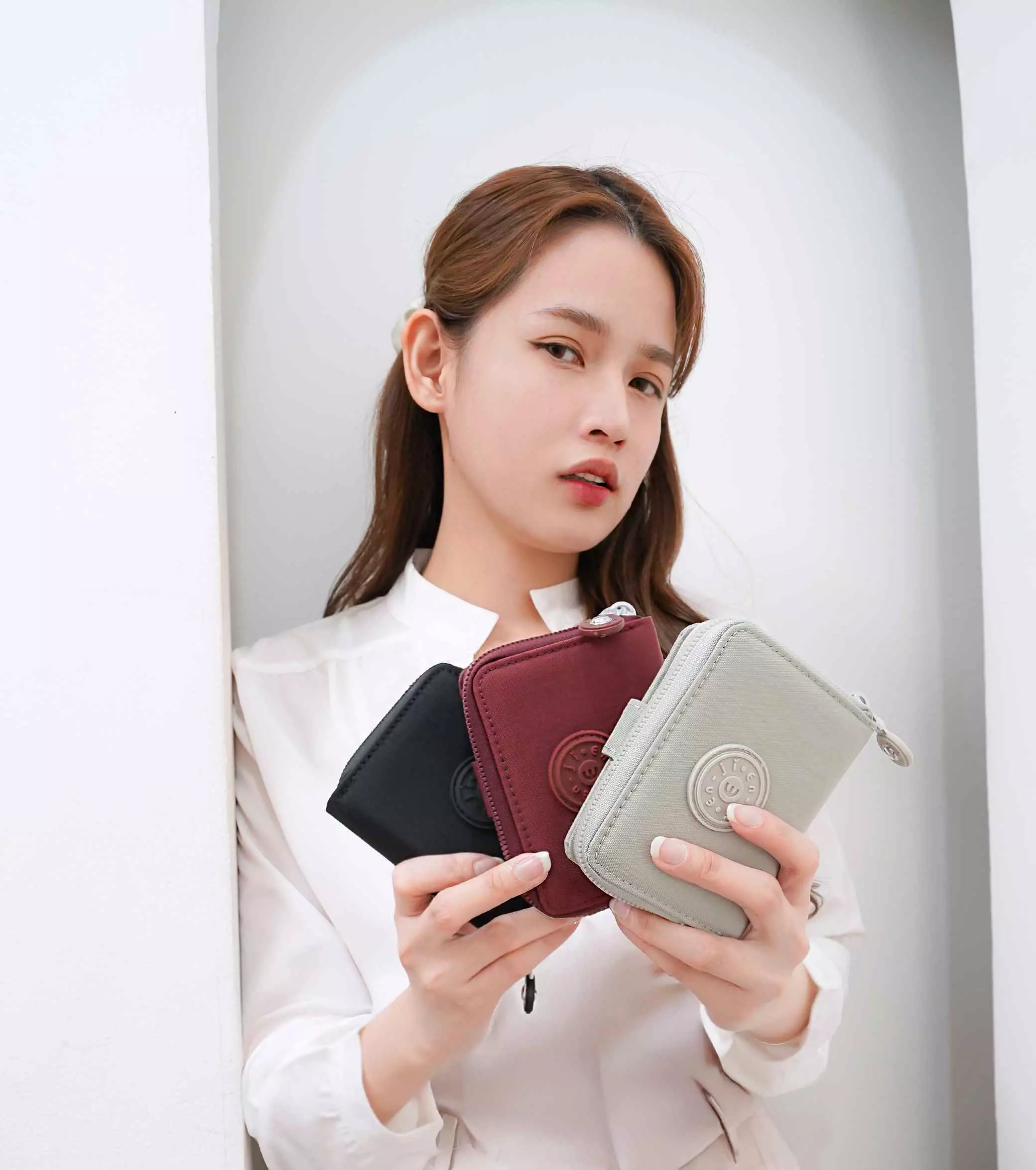 En-Ji Omi Wallet Wanita Warna Midnightblue