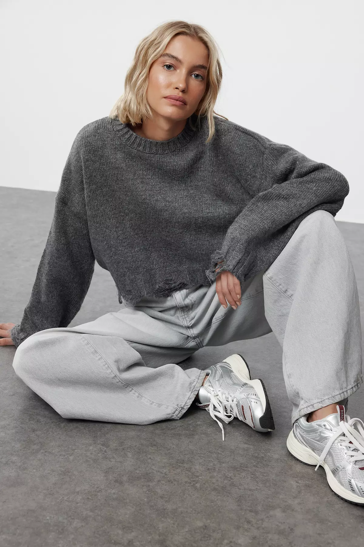 Anthracite Crop Super Wide Pattern Soft Texture Knit Sweater TWOAW24KZ00319