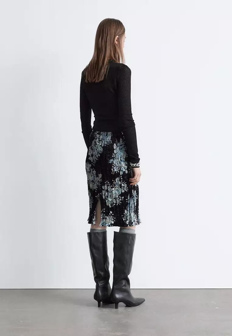 Knee-Length Crêpe Skirt