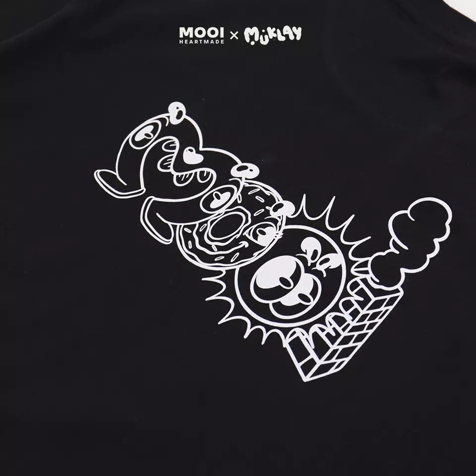 Mooi X Muklay Kaos Dewasa Unisex Graphic Tee Adult - Beige