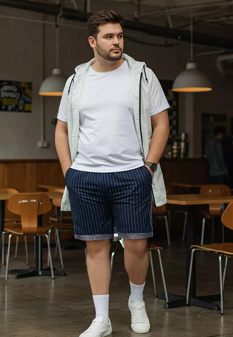 Plus Size Navy Blue Regular Comfort Striped 100% Cotton Shorts TMNSS23SR00045