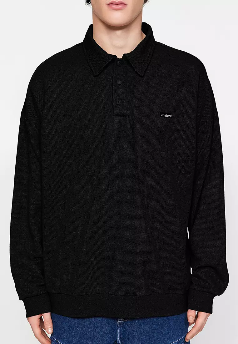 Black Oversize/Wide Cut Labeled Textured Polo Collar Non-raised Sweatshirt TMNAW24SW00224