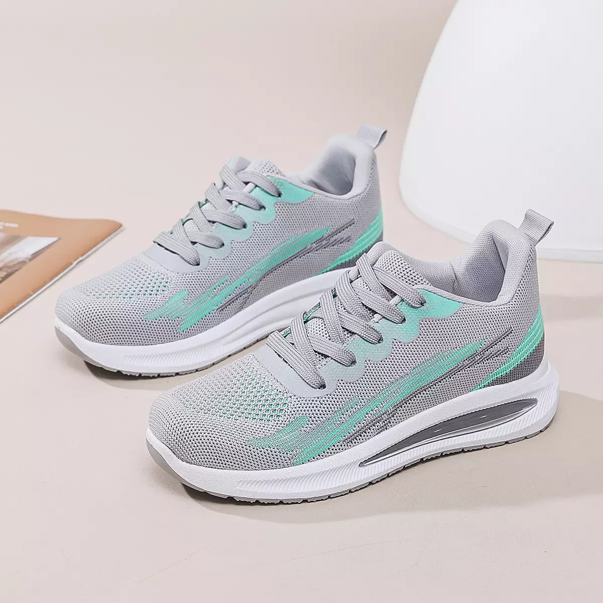 Sepatu Kasual Nyaman Kekinian – Gaya Korea, Empuk & Stylish